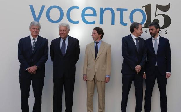 Los expresidentes con Santiago Bergareche y Luis Enríquez.