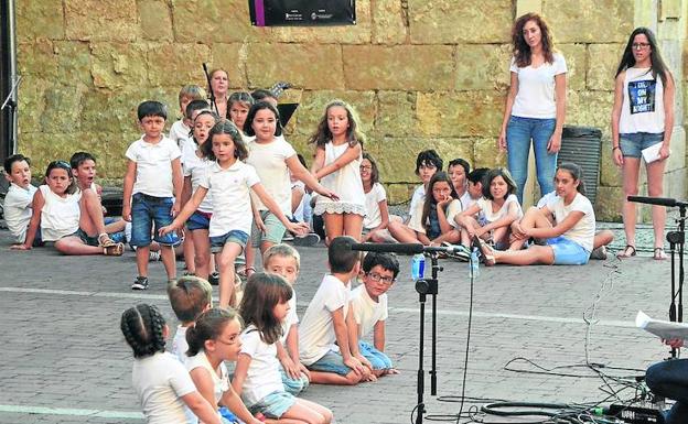 Los alumnos de la Escuela de Música en una de las audiciones de fin de curso.
