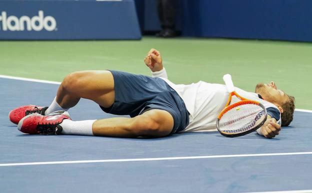Pablo Carreño se lamenta durante las semifinales del Abierto de Estados Unidos. /