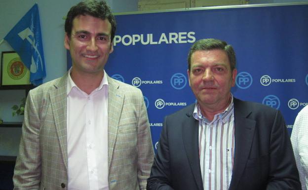 David Esteban junto con Luis Miguel González..