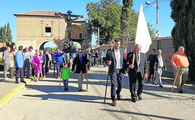 Procesión del Cristo de las Puertas en Medina de Rioseco. /M. G. M.