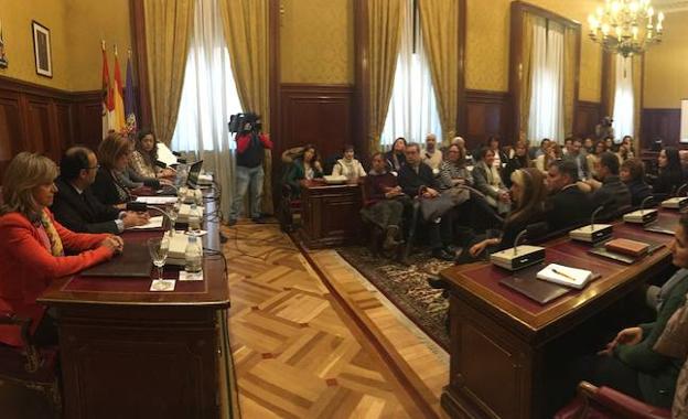 Encuentro de mujeres rurales, este viernes en la Diputación. /El Norte