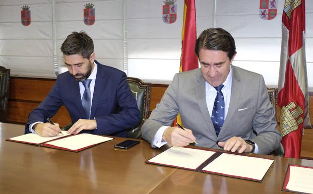 Firma del convenio./El Norte