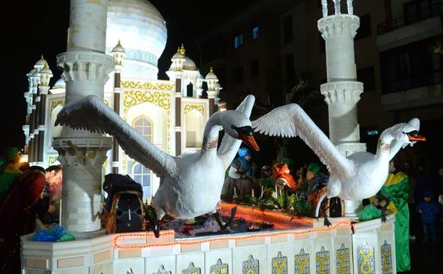 Carroza de la Cabalgata de Burgos.