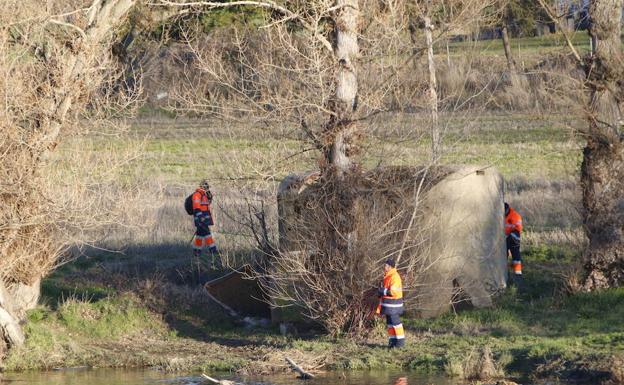 Operativo de búsqueda del joven en las aguas del Tormes. /LAYA