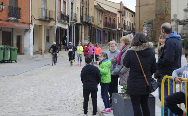 Carrera Mayte Martínez en Villalón de Campos. /M. G. M.