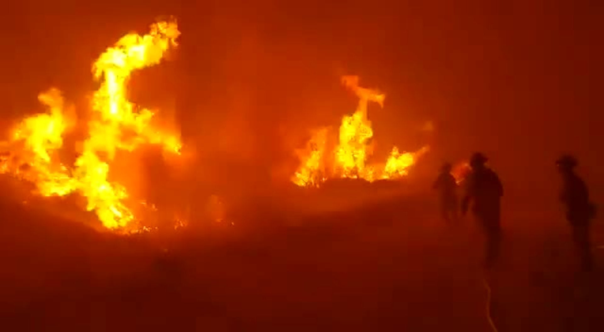 El Incendio Forestal De Navalacruz Pasa A Nivel De Peligrosidad El