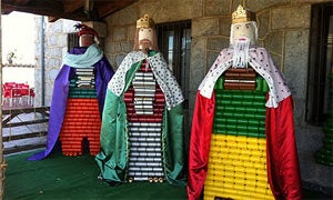 Belén fabricado con latas recicladas. /Blog Arte en Lata/