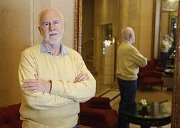 «Nuestras instituciones culturales dependen demasiado del color político que impera en el país»