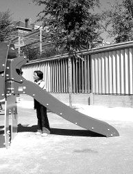 El PP pide que se cree una ludoteca en el parque del Salón y el PSOE señala que el proyecto ya está en marcha/