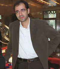 Óscar Esquivias gana el Premio de la Crítica de Castilla y León con 'Inquietud en el paraíso'/