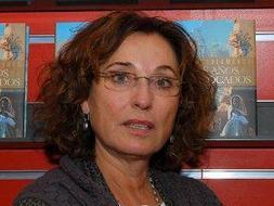 Pilar Salamanca, delante de su libro. / G. VILLAMIL/