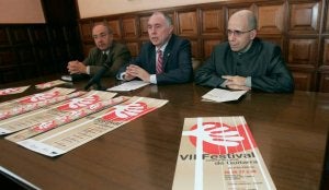 Barreda, Gallego y Pons, ayer, en la presentación del festival. / J. RUIZ/