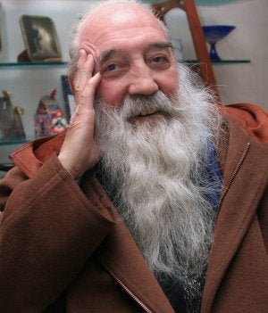 José María García Moro, ayer, en su estudio. ::
ANTONIO TANARRO/