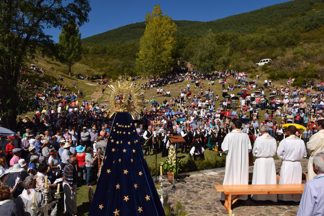 Romería de la Virgen del Brezo en la localidad palentina de Villafría