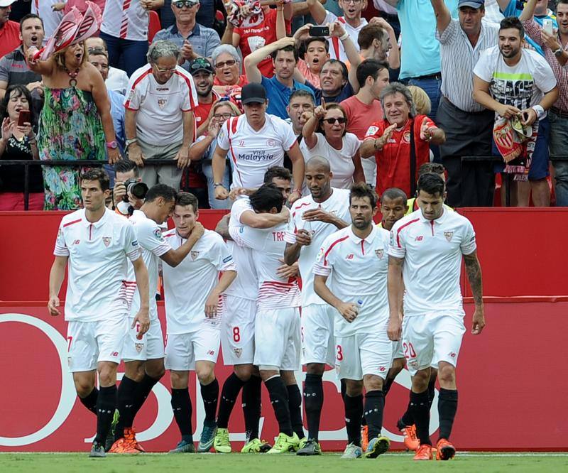 Las mejores imágenes del Sevilla-Barcelona ...