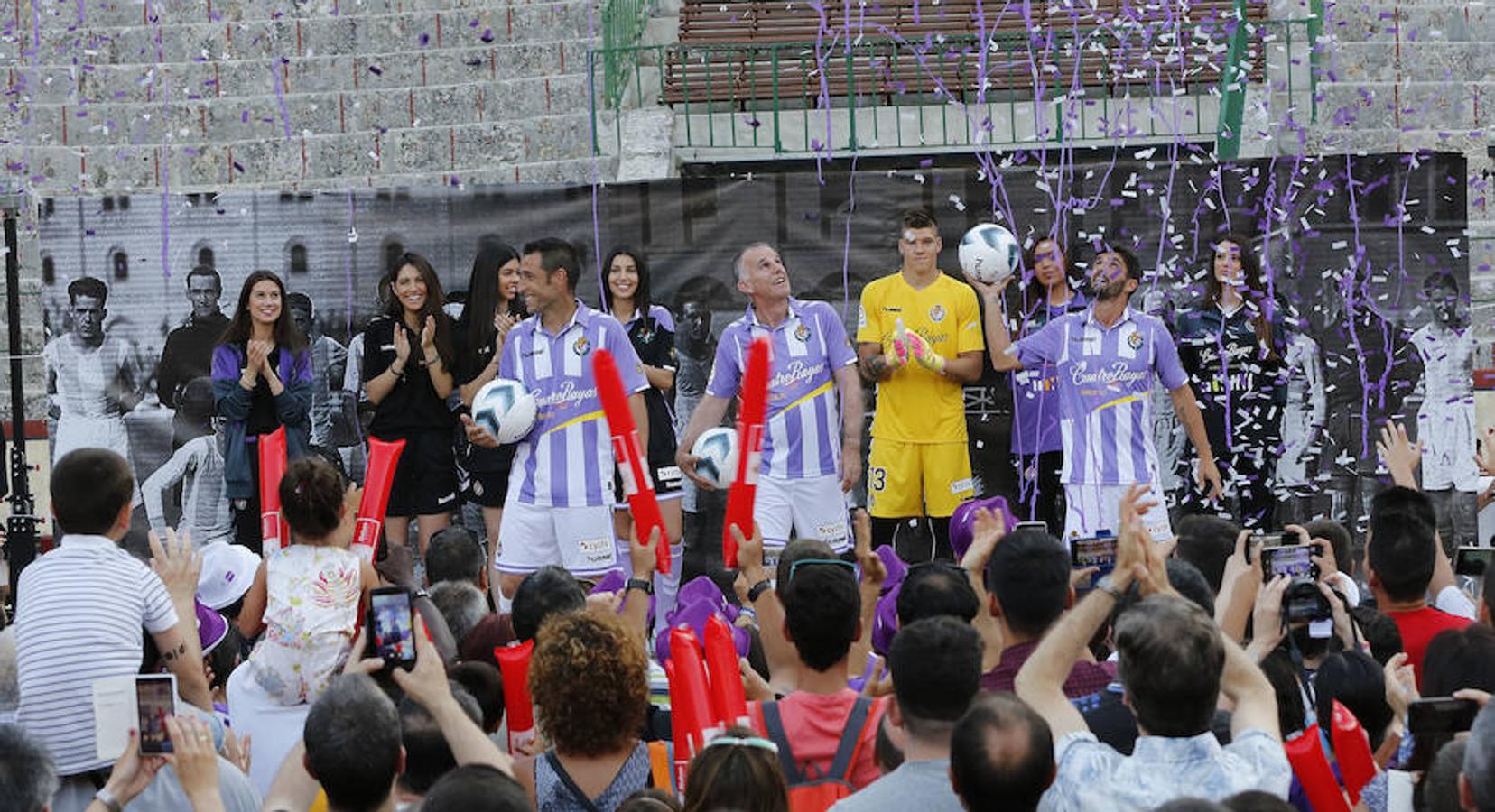 El Real Valladolid presenta sus nuevas equipaciones