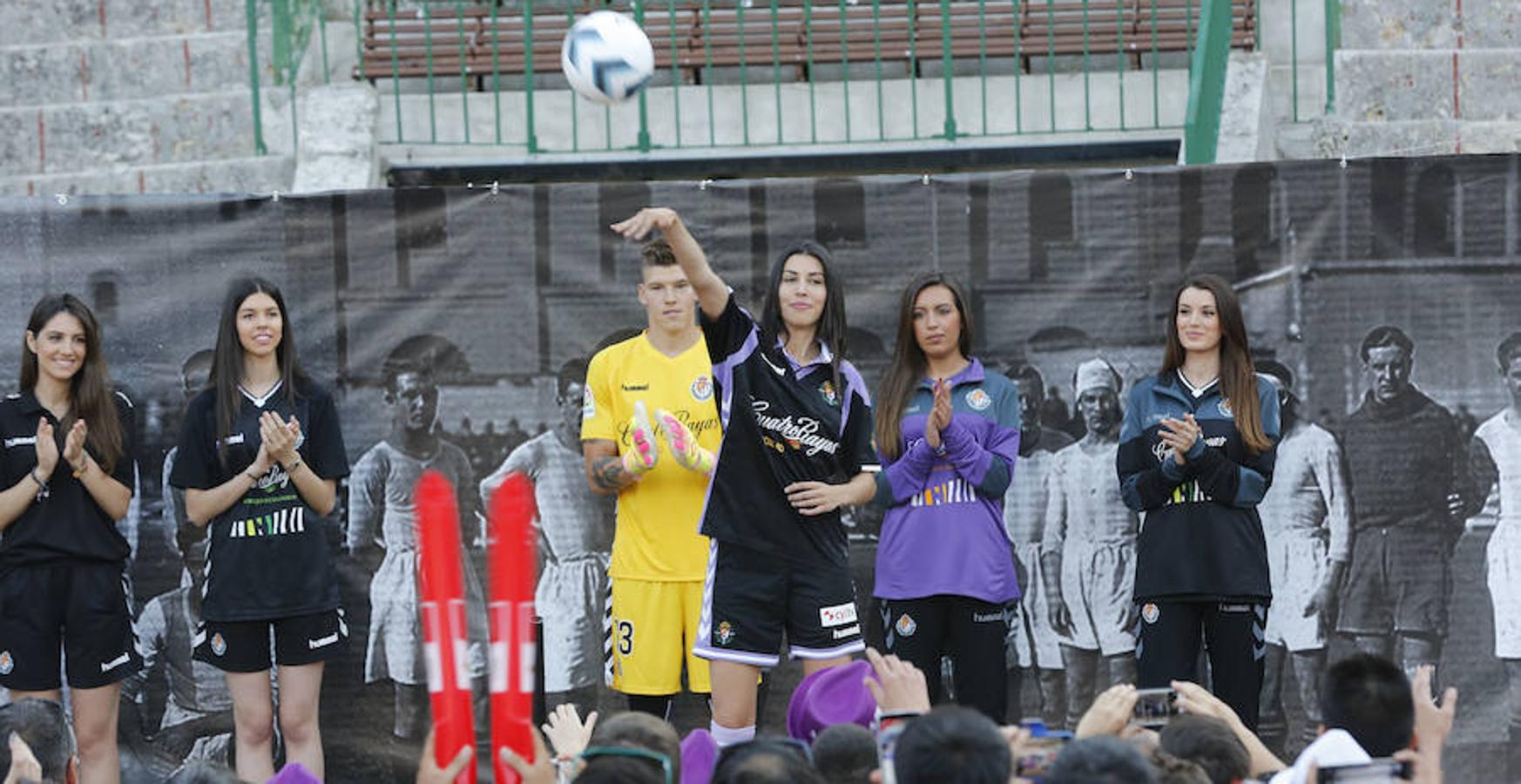 El Real Valladolid presenta sus nuevas equipaciones