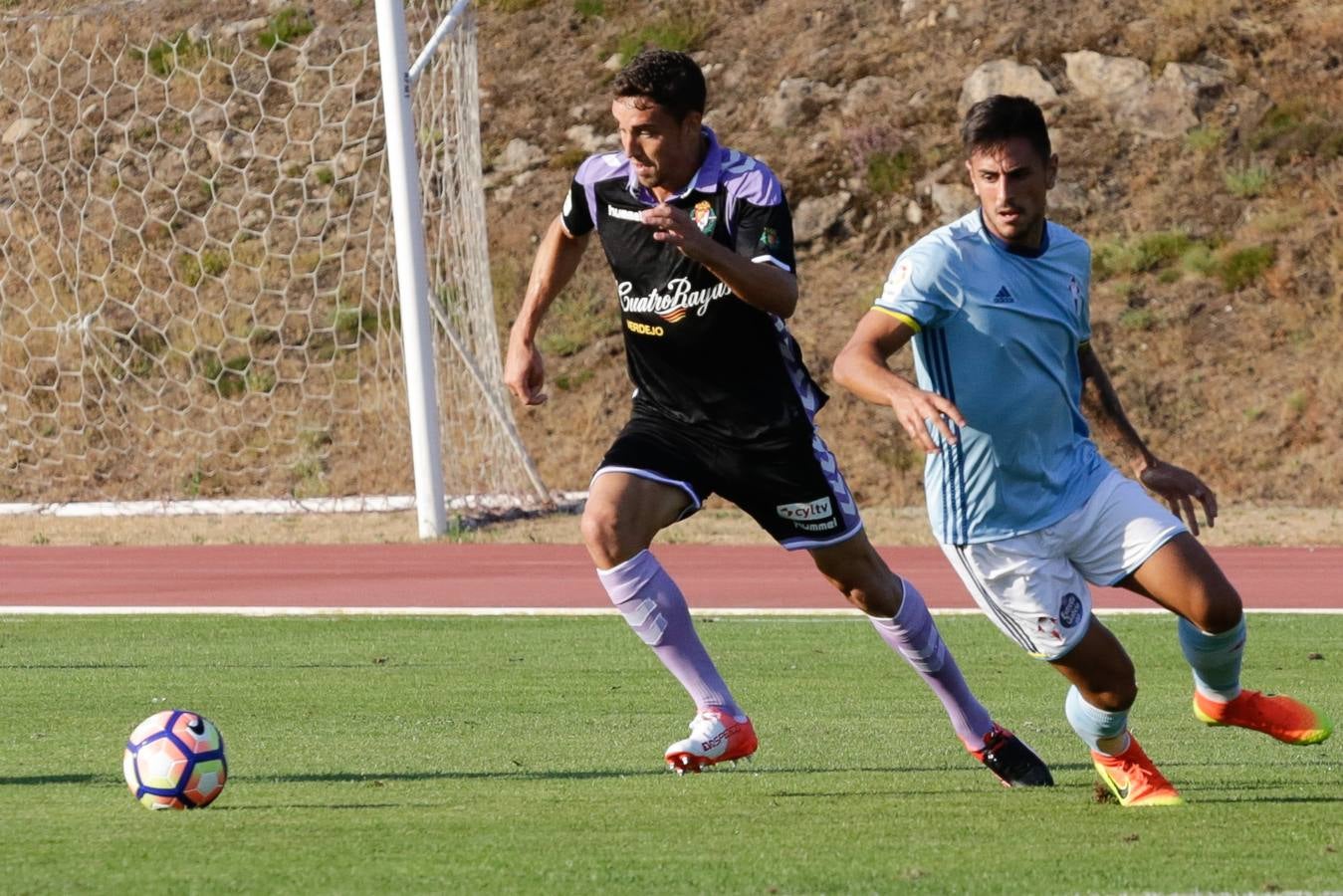 El Real Valladolid pierde ante el Celta en su primer amistoso en Melgaço