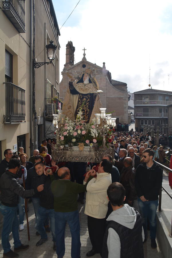 Alba de Tormes honra a Santa Teresa en sus fiestas ...