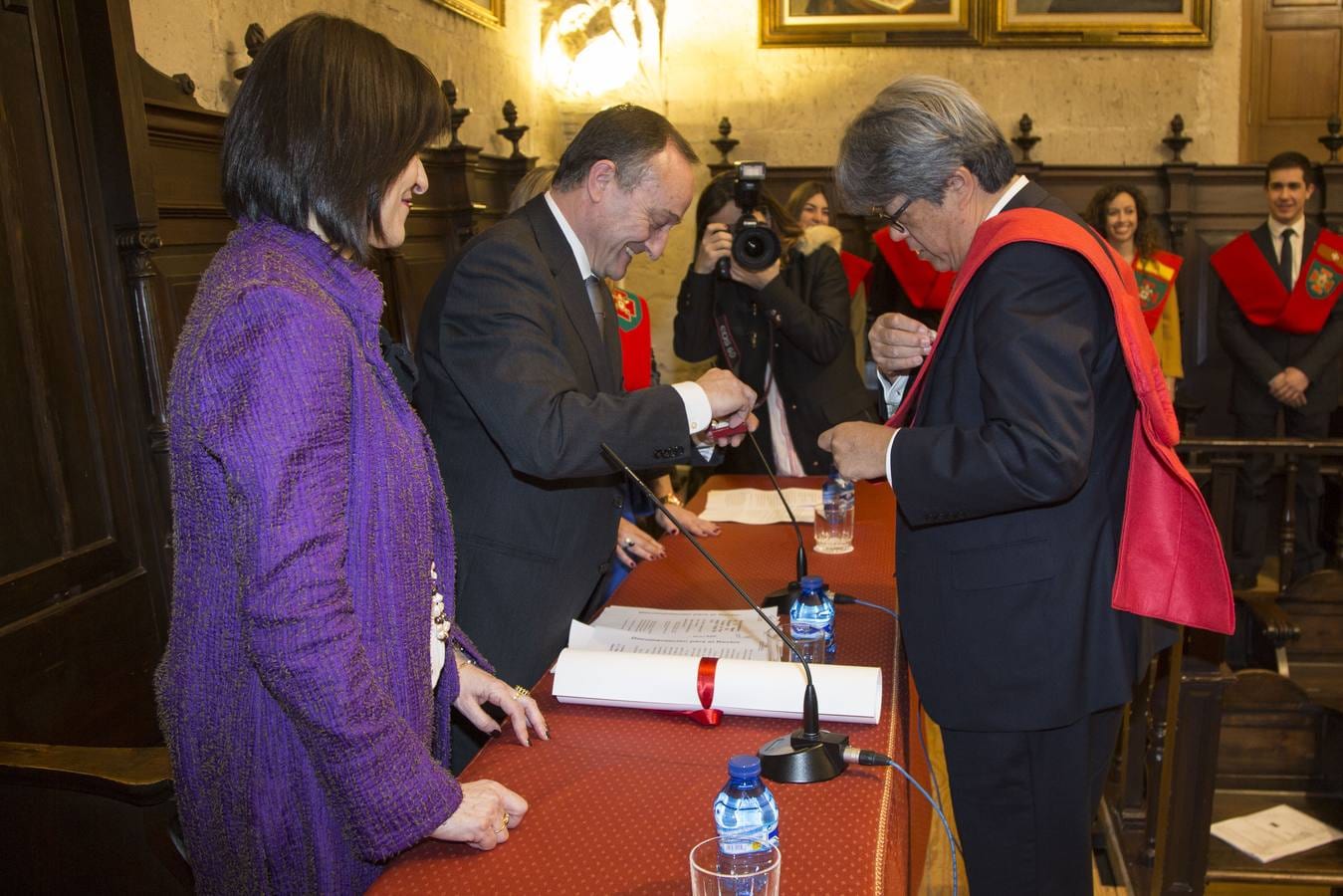El embajador de Japón en España recibe la distinción ...