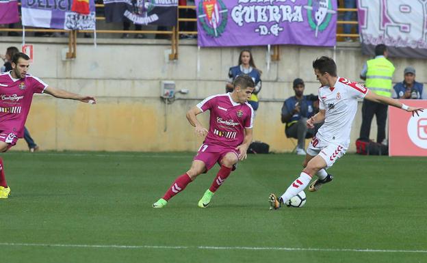 Tablas en un partido loco entre la Cultural y el Real Valladolid