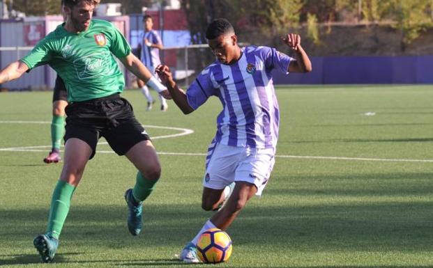 El Real Valladolid juvenil golea al Alcobendas en los Anexos