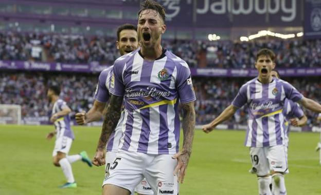 «Alcancé el nivel que quiero dar» afirma Calero, cuyo gol abrió el marcador frente al Sporting