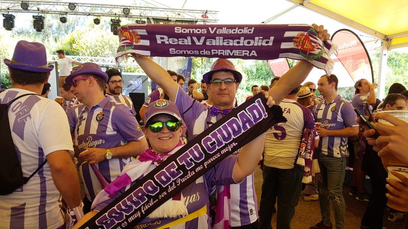Ambiente previo junto al estadio Zorrilla