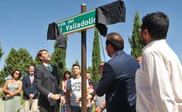 La ciudad honra a su club más relevante e inaugura la Avenida del Real Valladolid