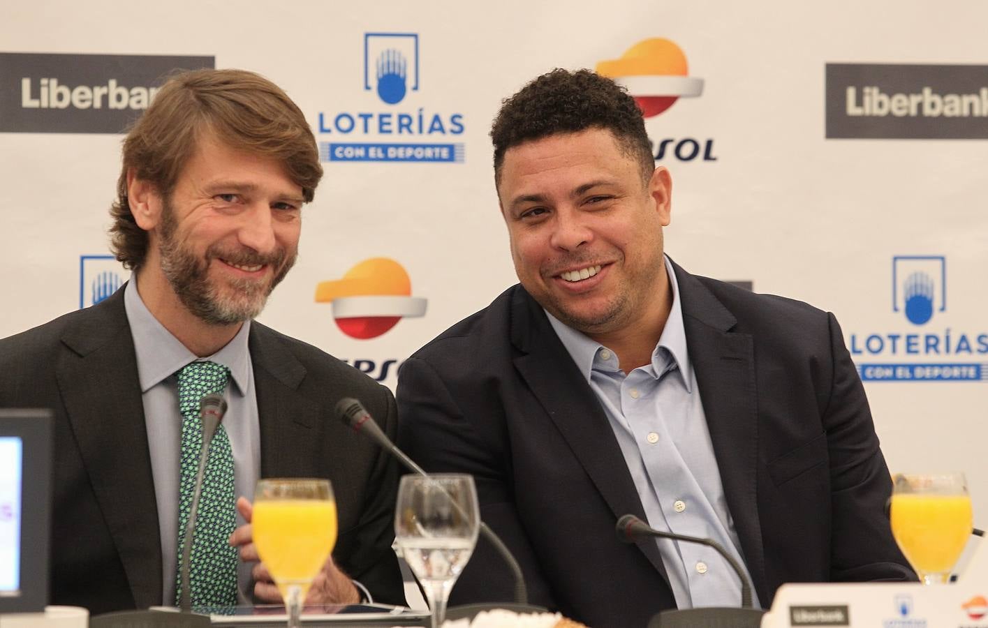 Ronaldo Nazário y Carlos Suárez presentan en Madrid el proyecto de expansión del Real Valladolid