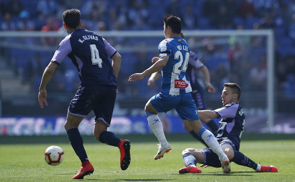 El Real Valladolid jugó contra el Espanyol como el que conduce por Shanghái sin retrovisor
