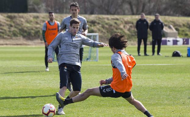 Hervías tiene dañado el ligamento lateral interno de su rodilla y podría perderse la temporada