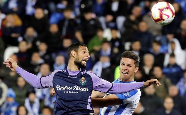 Joaquín apuesta por ser «más valientes» para no acabar los partidos encerrados en el área