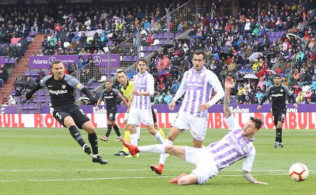 La chequera decantó la balanza entre Real Valladolid y Sevilla