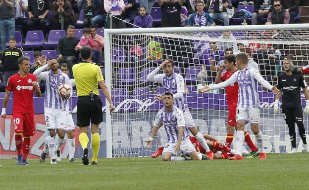 El Real Valladolid ha rescatado tantos puntos al final como los que ha perdido