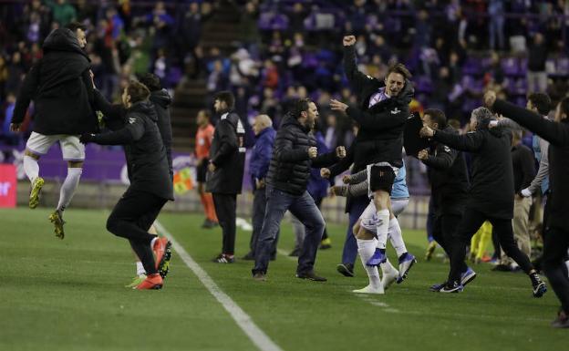 El Real Valladolid vuelve a entrenar sin Calero a dos días del partido ante el Atlético