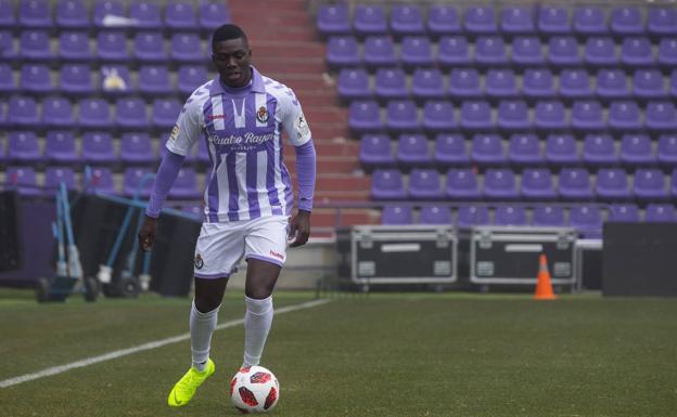 El Real Valladolid quiere que Stiven Plaza juegue en el Promesas