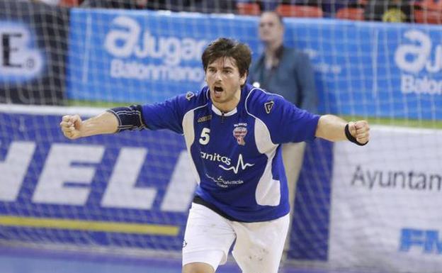 Sergi Grossi ficha por el Gerovida Bm. Arroyo