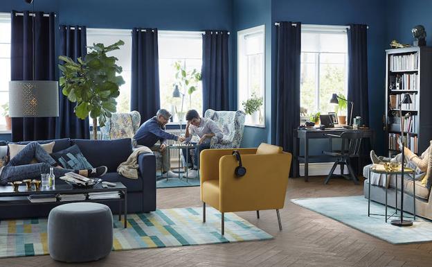 IKEA ‘monta’ la portada del catálogo 2018 en el centro de la ciudad