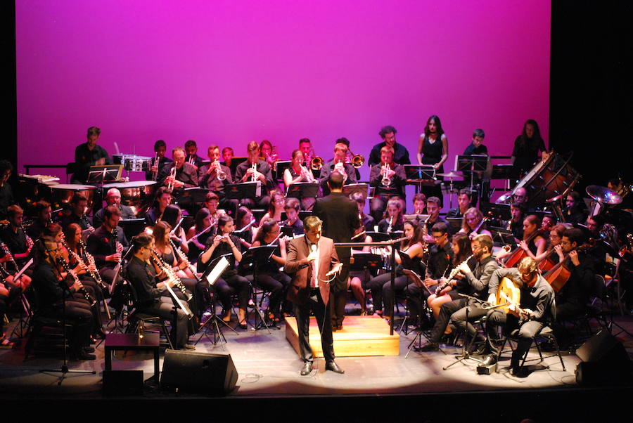 Concierto Banda Sinfónica Arroyo con Juan Valderrama en Teatro Zorrilla
