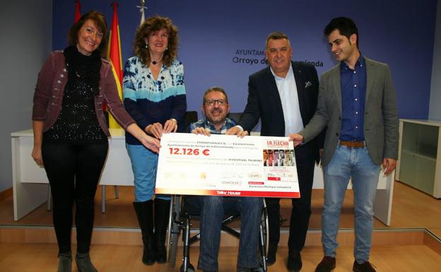 Entrega cheque festival taurino benéfico