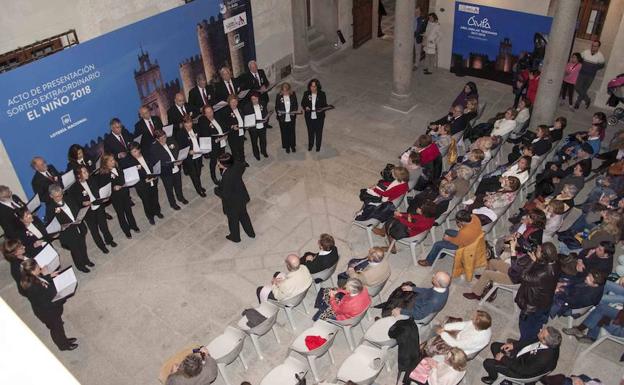 La Coral Támbara cantó en Ávila en el concierto de clausura de la Dulce Tentación