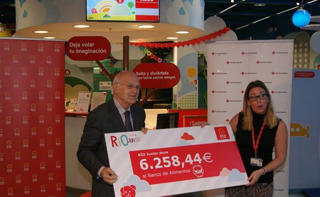 RÍO Shopping aportará fondos a la Cruz Roja en su compromiso con la promoción del éxito escolar