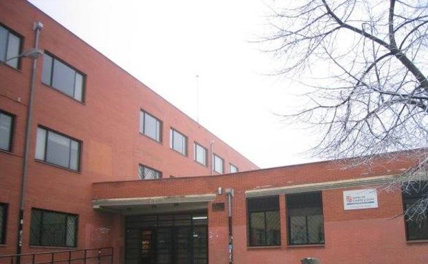Educación suprime el transporte escolar de varios alumnos a los institutos