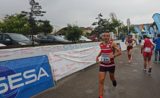 Javi Lozano, sexto en el Nacional de 100 kilómetros