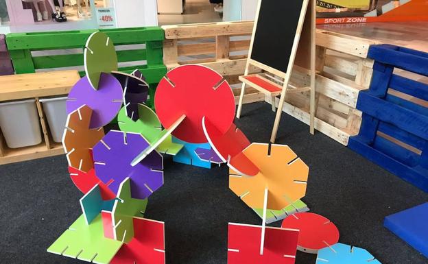 RÍO Shopping acerca la ciencia y la robótica a los más pequeños de la casa