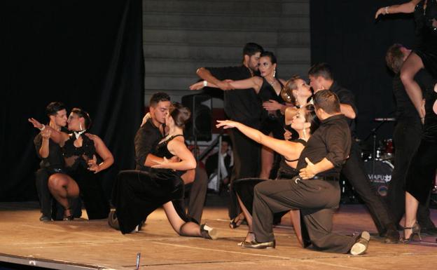 Arroyo regula el control y las subvenciones a las asociaciones culturales