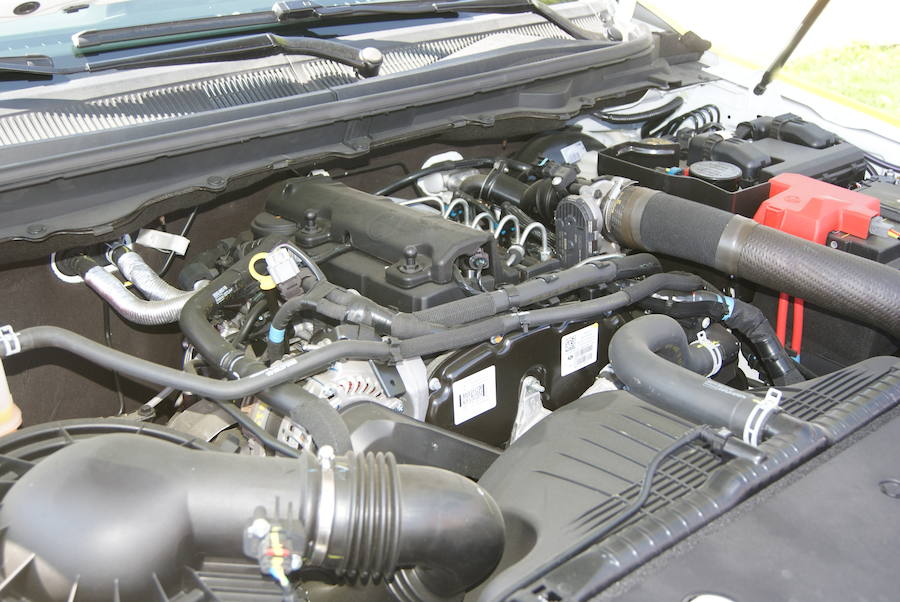 Entrega nuevo vehículo Protección Civil de Arroyo