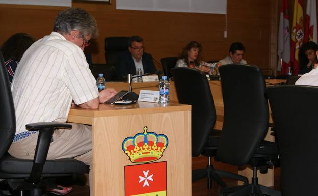 El presidente de Independientes por Arroyo se desmarca de las decisiones de su partido